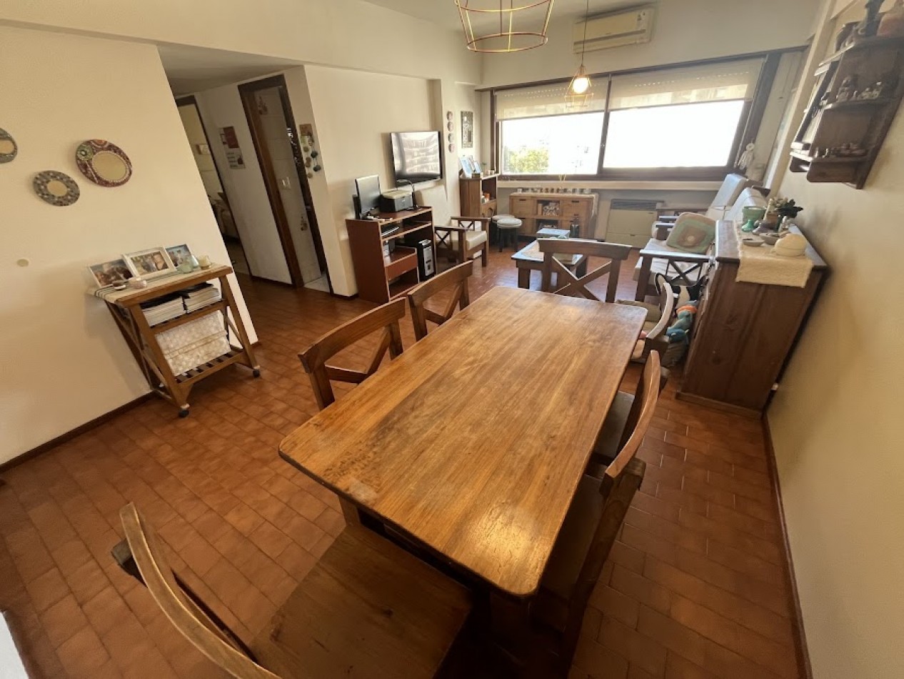 EXCELENTE DEPARTAMENTO DE 3 AMBIENTES AL FRENTE - MUY LUMINOSO -PLAZA MITRE