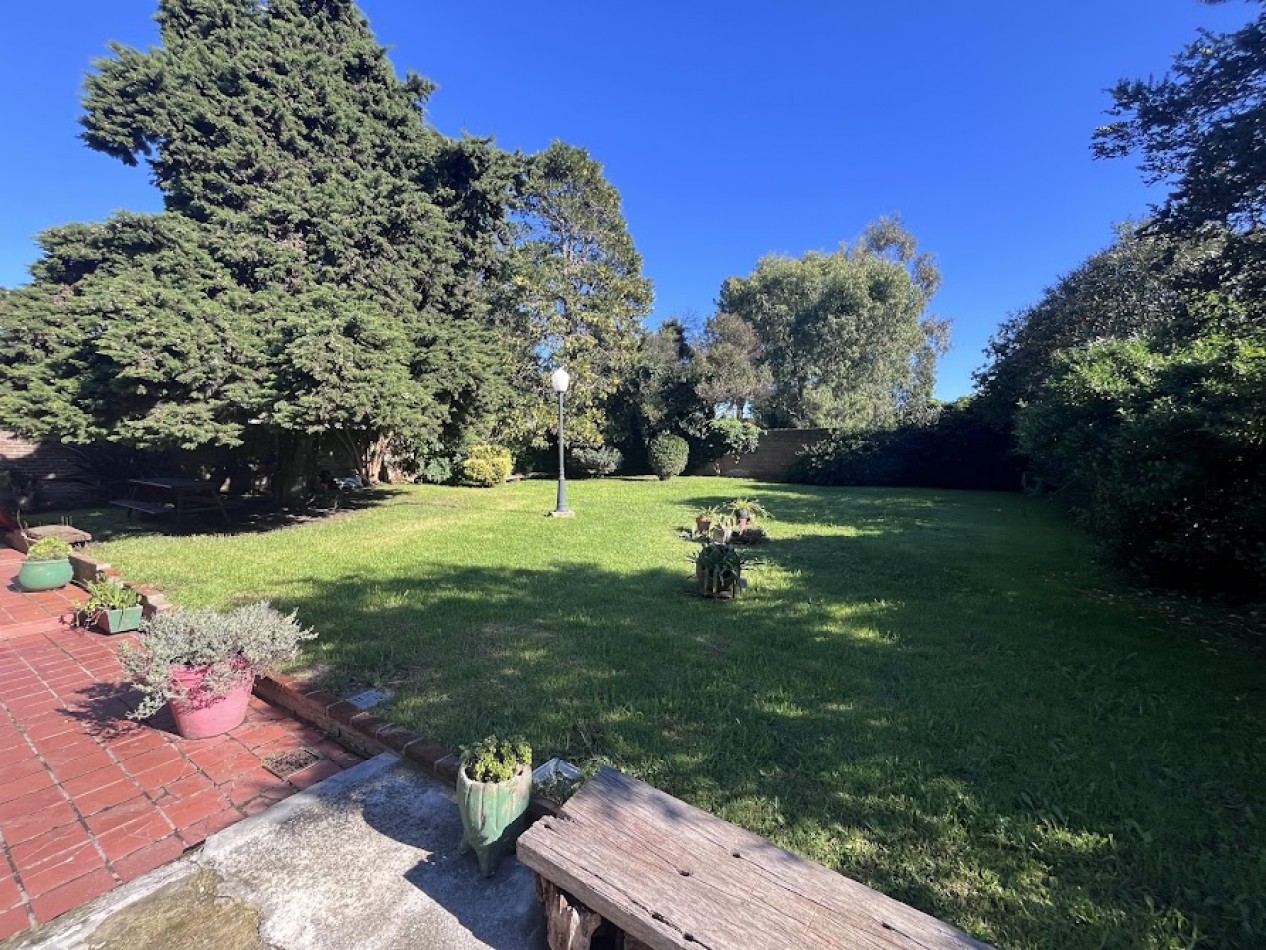 Venta Chalet 5 ambientes sobre lote de 900 m²  Colinas de Peralta Ramos APTO CREDITO