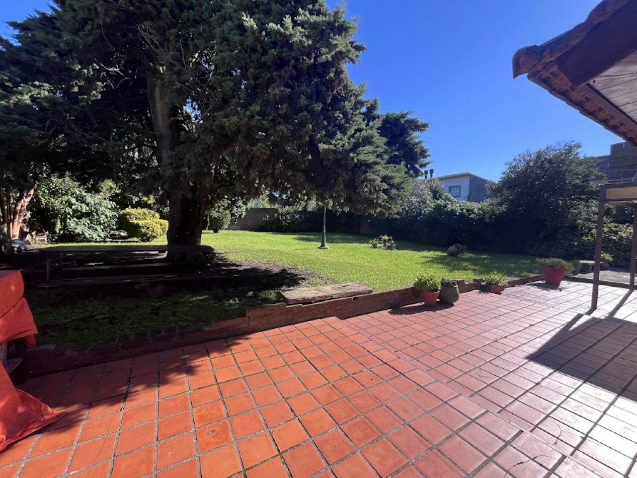 Venta Chalet 5 ambientes sobre lote de 900 m²  Colinas de Peralta Ramos APTO CREDITO