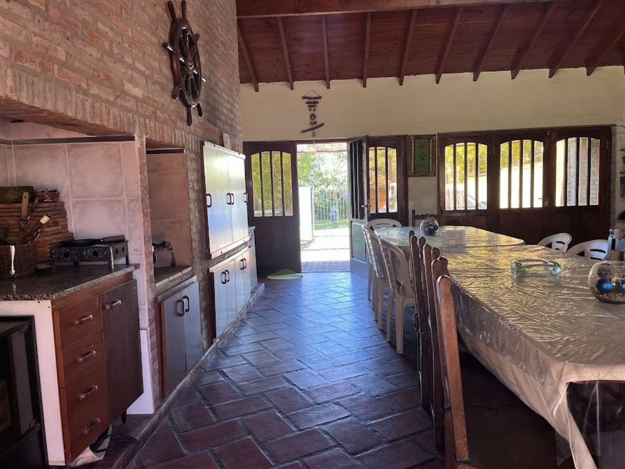 Venta Chalet 5 ambientes sobre lote de 900 m²  Colinas de Peralta Ramos APTO CREDITO