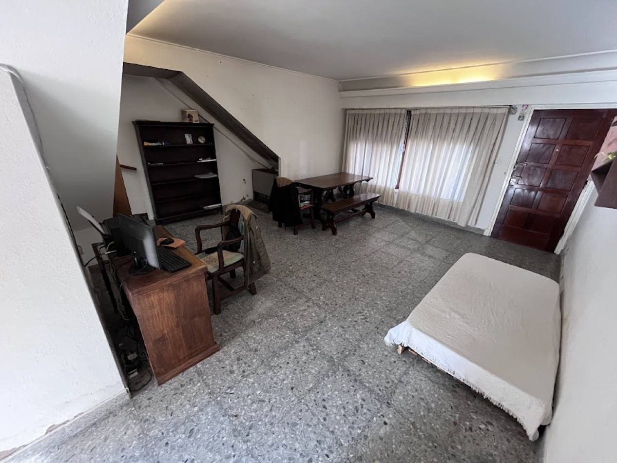Venta PH 3 ambientes con cochera, patio y terraza - Chauvin APTO CREDITO