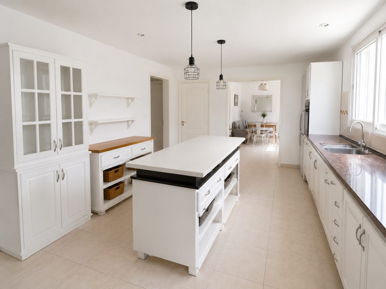 Excelente Chalet 5 Ambientes en Constitucion - Apto Credito