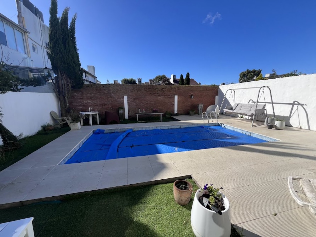 Excelente Chalet 5 Ambientes en Constitucion - Apto Credito