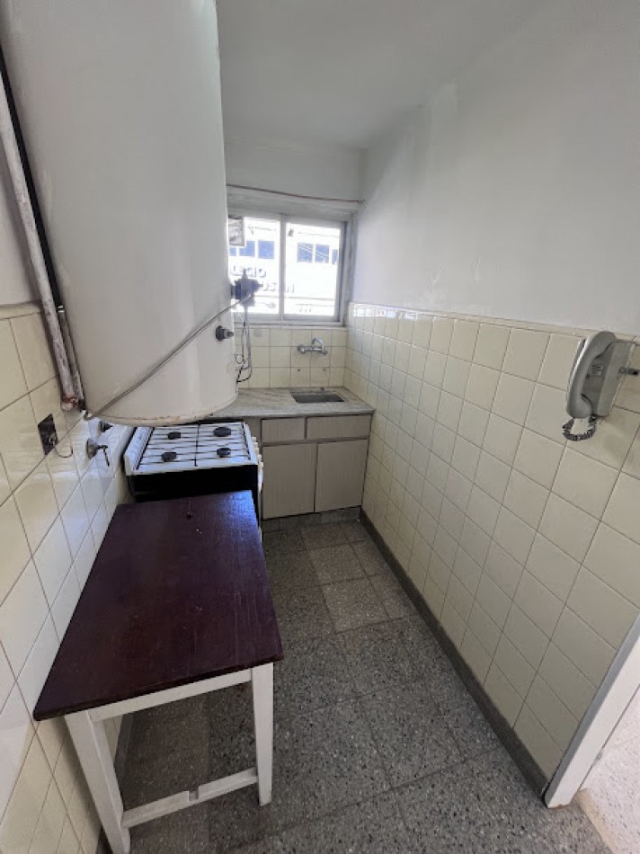 Alquiler 24 meses - Monoambiente en Guemes al frente