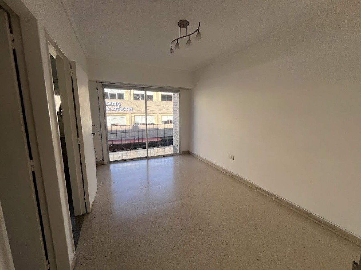 Alquiler 24 meses - Monoambiente en Guemes al frente