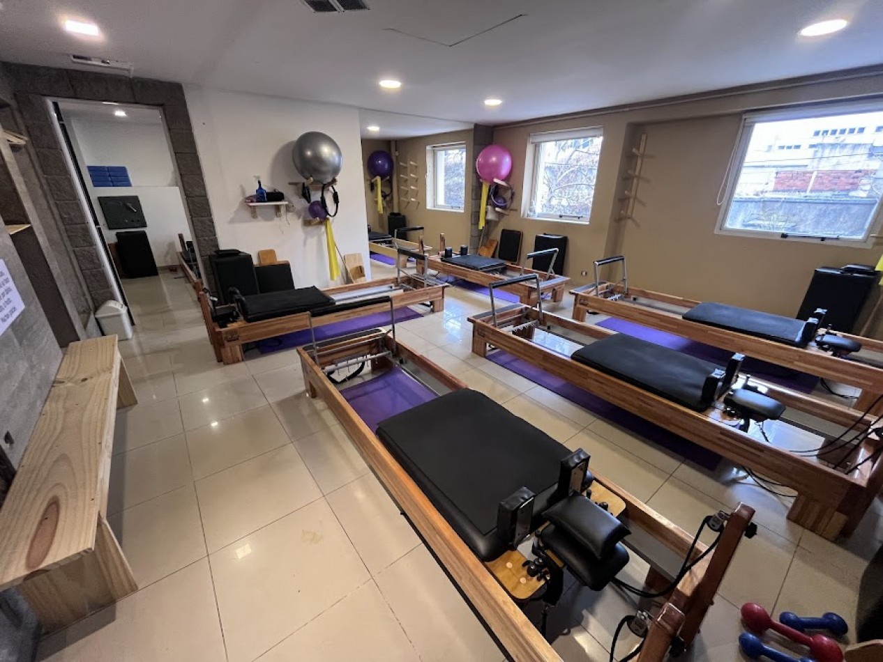 Propiedad Comercial de Gran Escala | 372 m² Cubiertos | Apto Credito | Varios Rubros