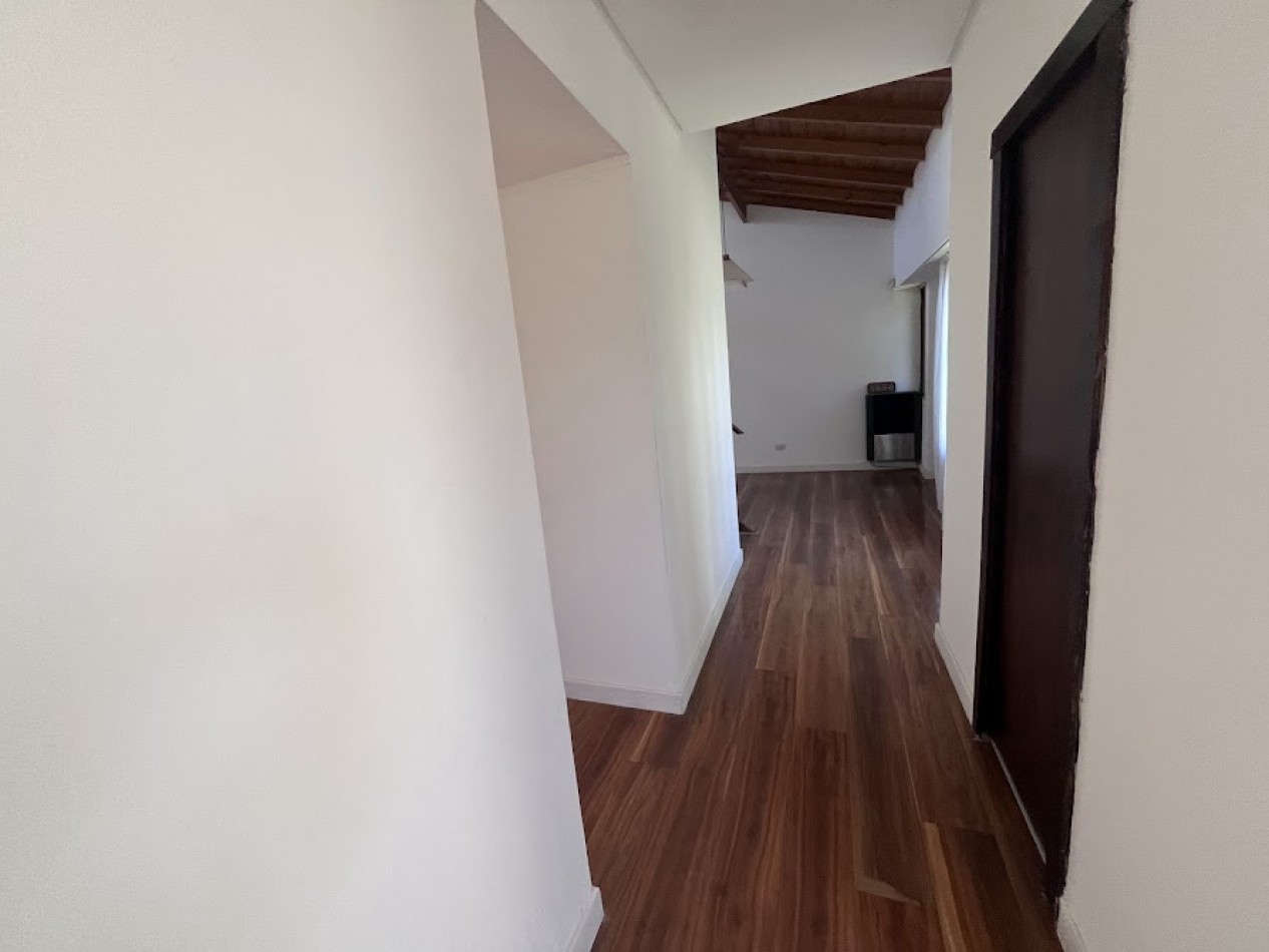 Chalet Apto Credito en Los Pinares | Lote Propio y Potencial de Ampliacion