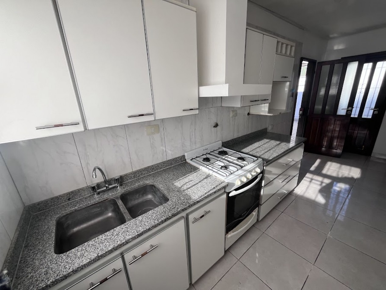 Chalet Apto Credito en Los Pinares | Lote Propio y Potencial de Ampliacion
