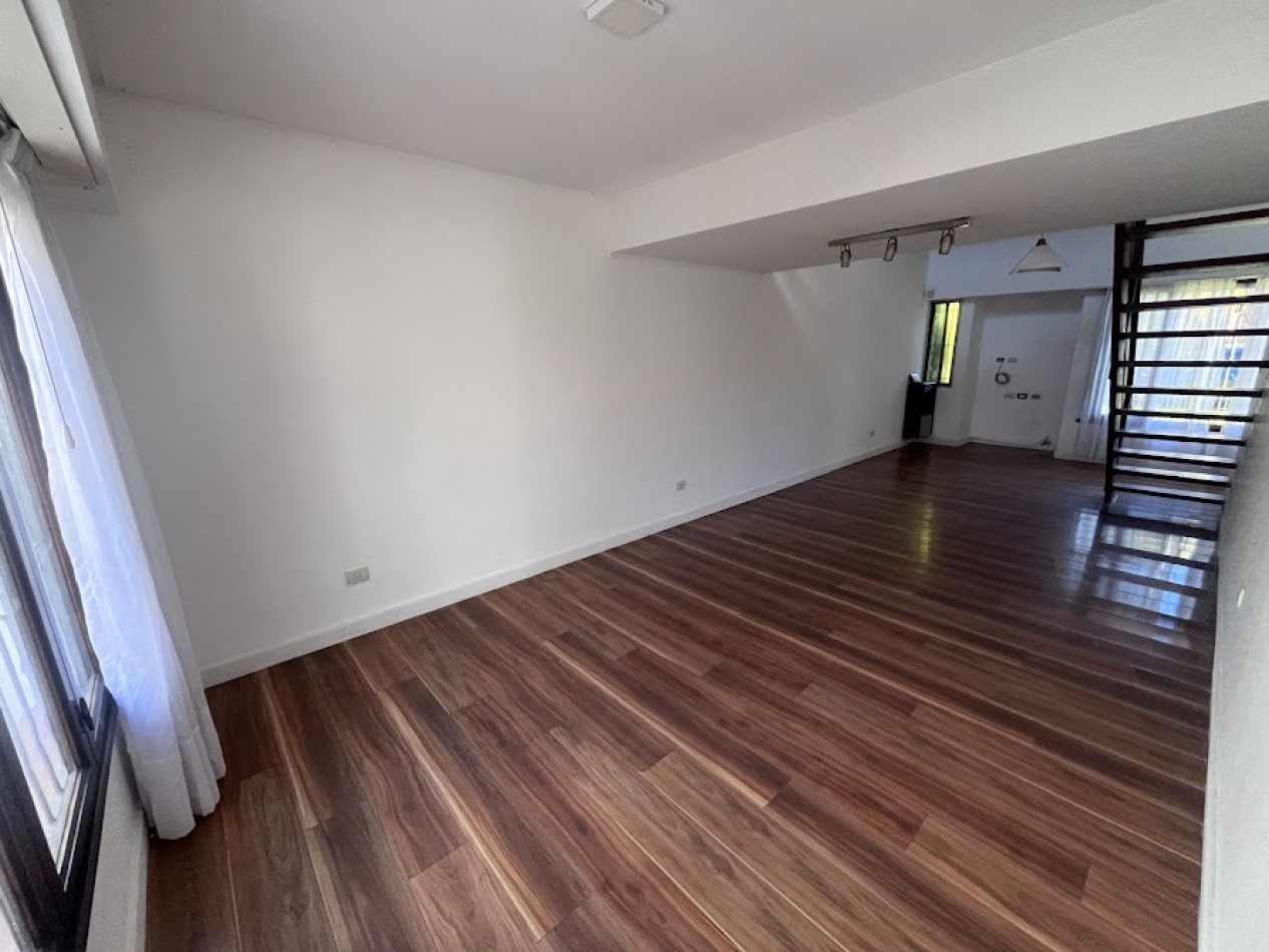 Chalet Apto Credito en Los Pinares | Lote Propio y Potencial de Ampliacion