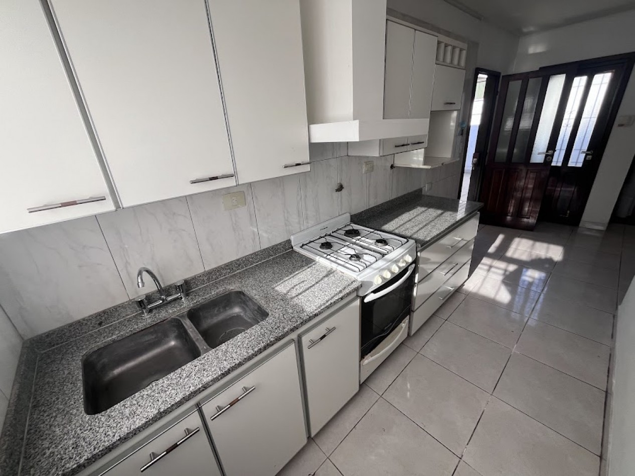 Chalet Apto Credito en Los Pinares | Lote Propio y Potencial de Ampliacion