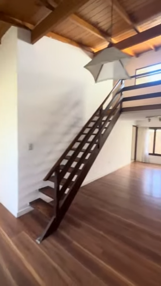 Chalet Apto Credito en Los Pinares | Lote Propio y Potencial de Ampliacion
