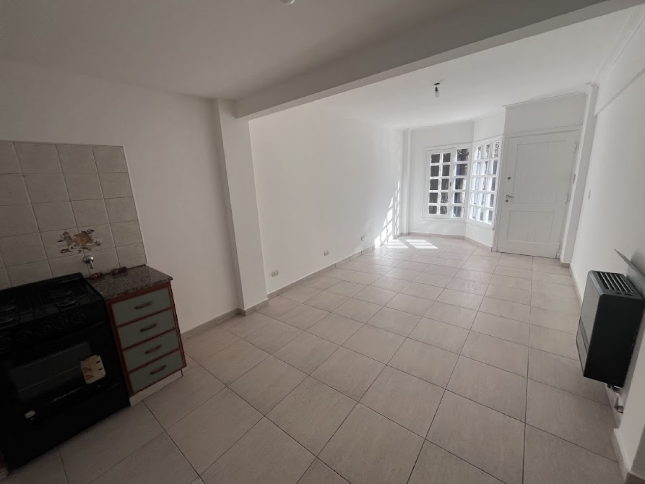 CHAUVIN ALQUILER PH 3 AMB -*COCHERA -APTO PROFESIONAL -VIVIENDA