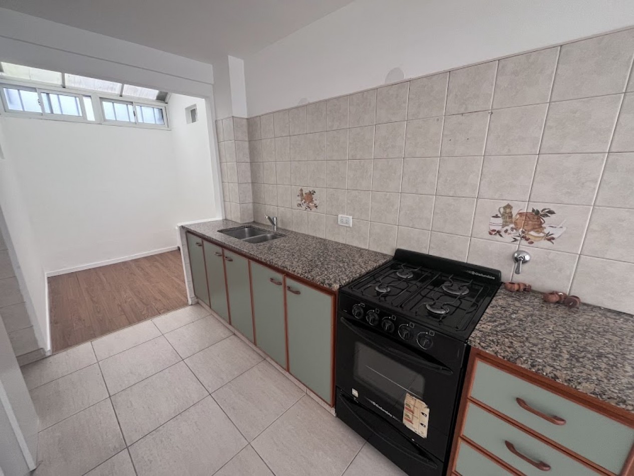CHAUVIN ALQUILER PH 3 AMB -*COCHERA -APTO PROFESIONAL -VIVIENDA