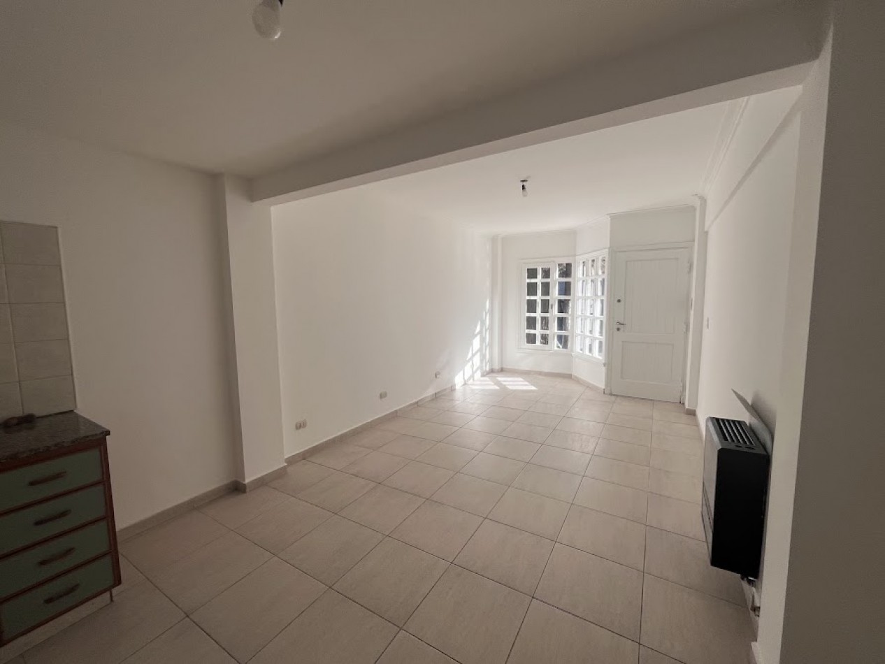 CHAUVIN ALQUILER PH 3 AMB -*COCHERA -APTO PROFESIONAL -VIVIENDA