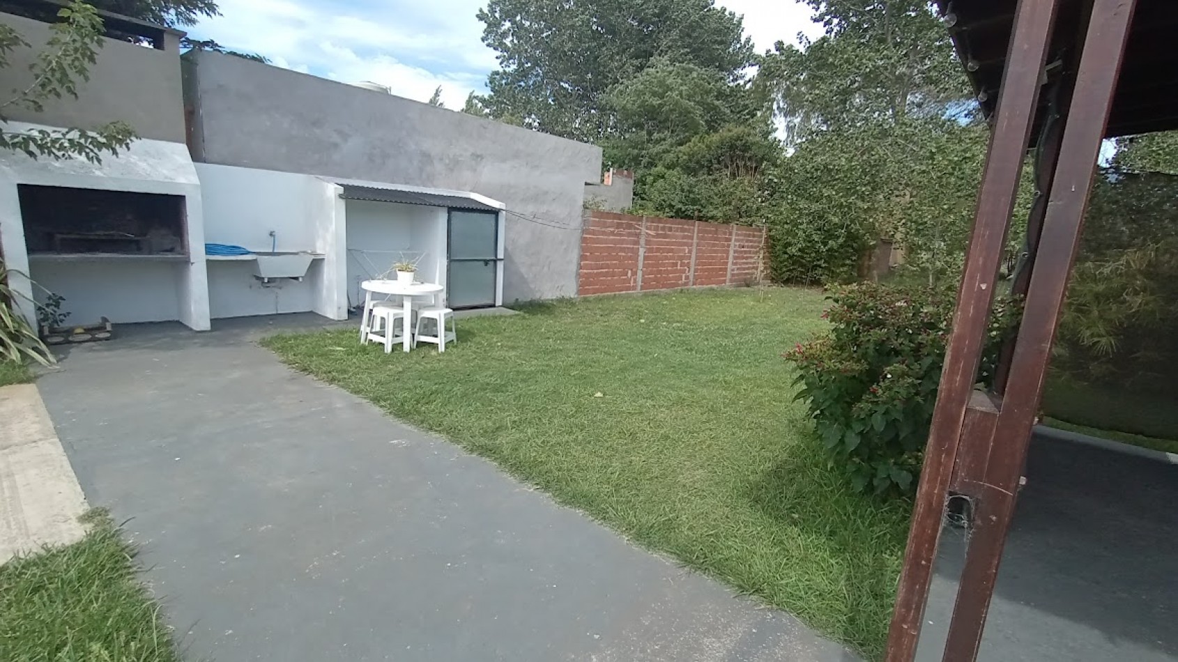 Alquiler Camet Norte 24 meses casa 2 amb. con parque