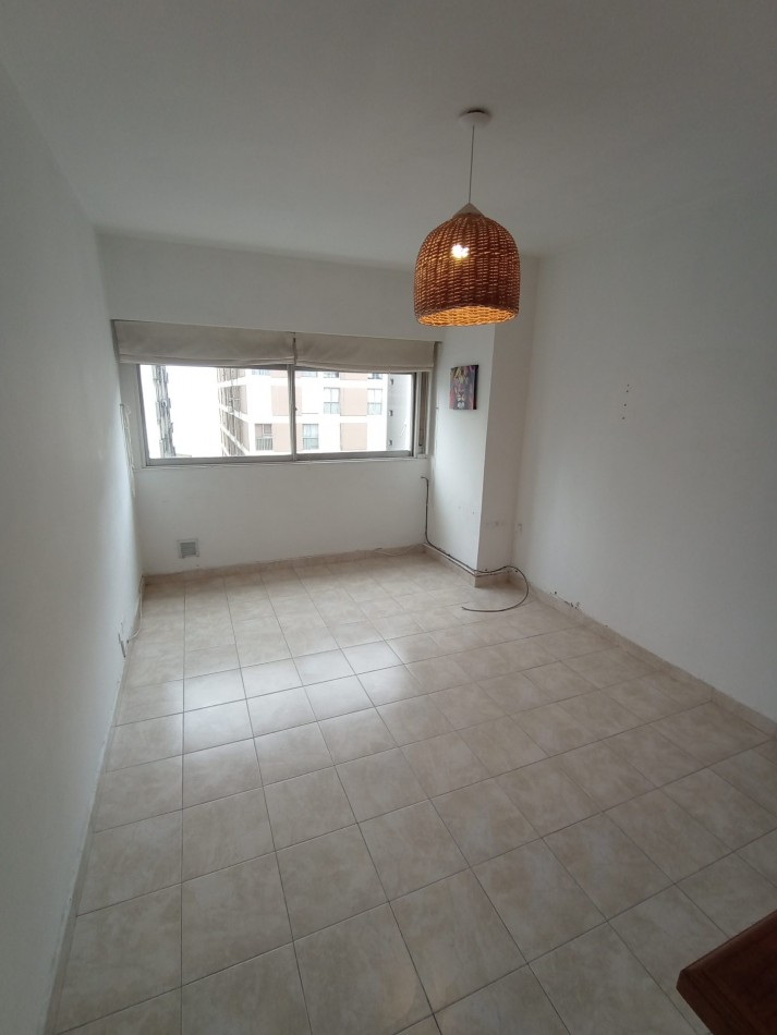 Alquiler 24 Meses | 2 Ambientes al Frente | Excelente Zona Guemes
