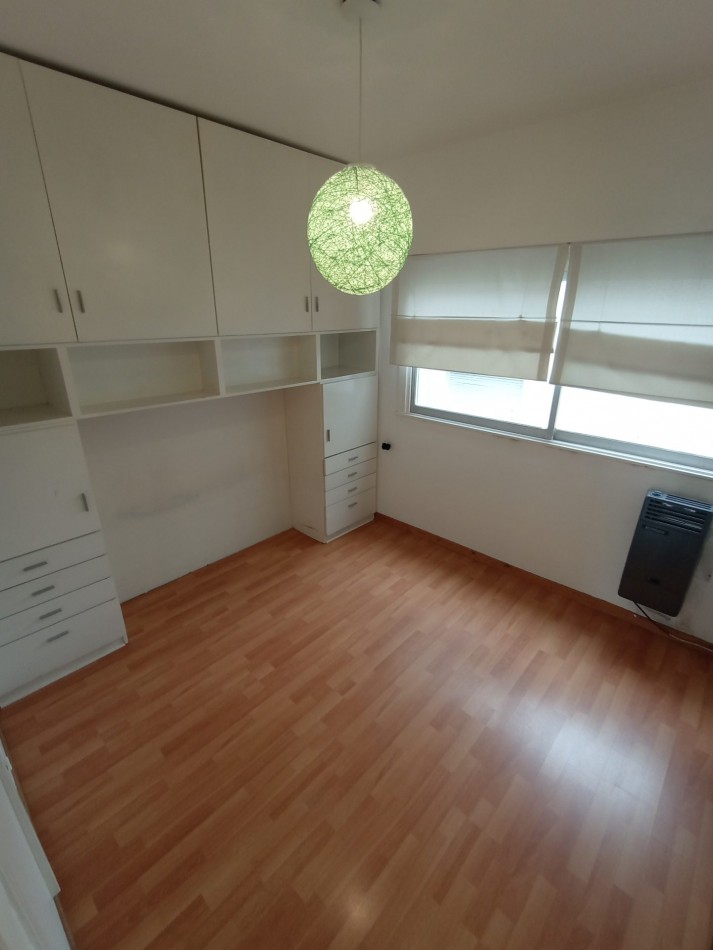 Alquiler 24 Meses | 2 Ambientes al Frente | Excelente Zona Guemes