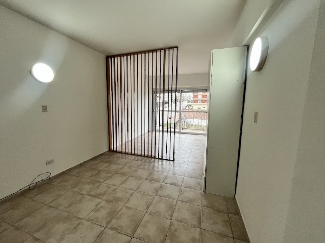 Alquiler monoambiente Guemes $550.000