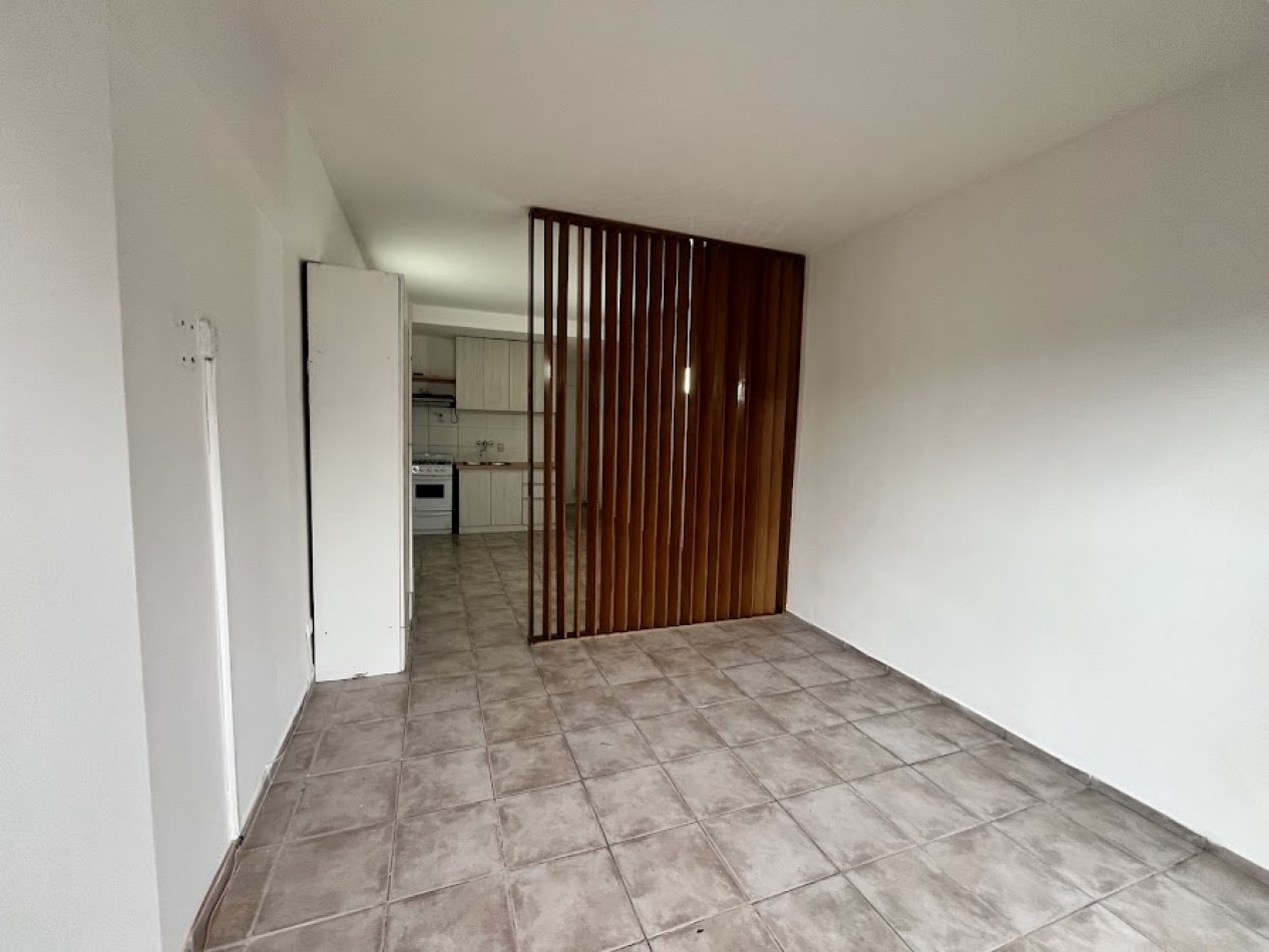 Alquiler monoambiente Guemes $550.000