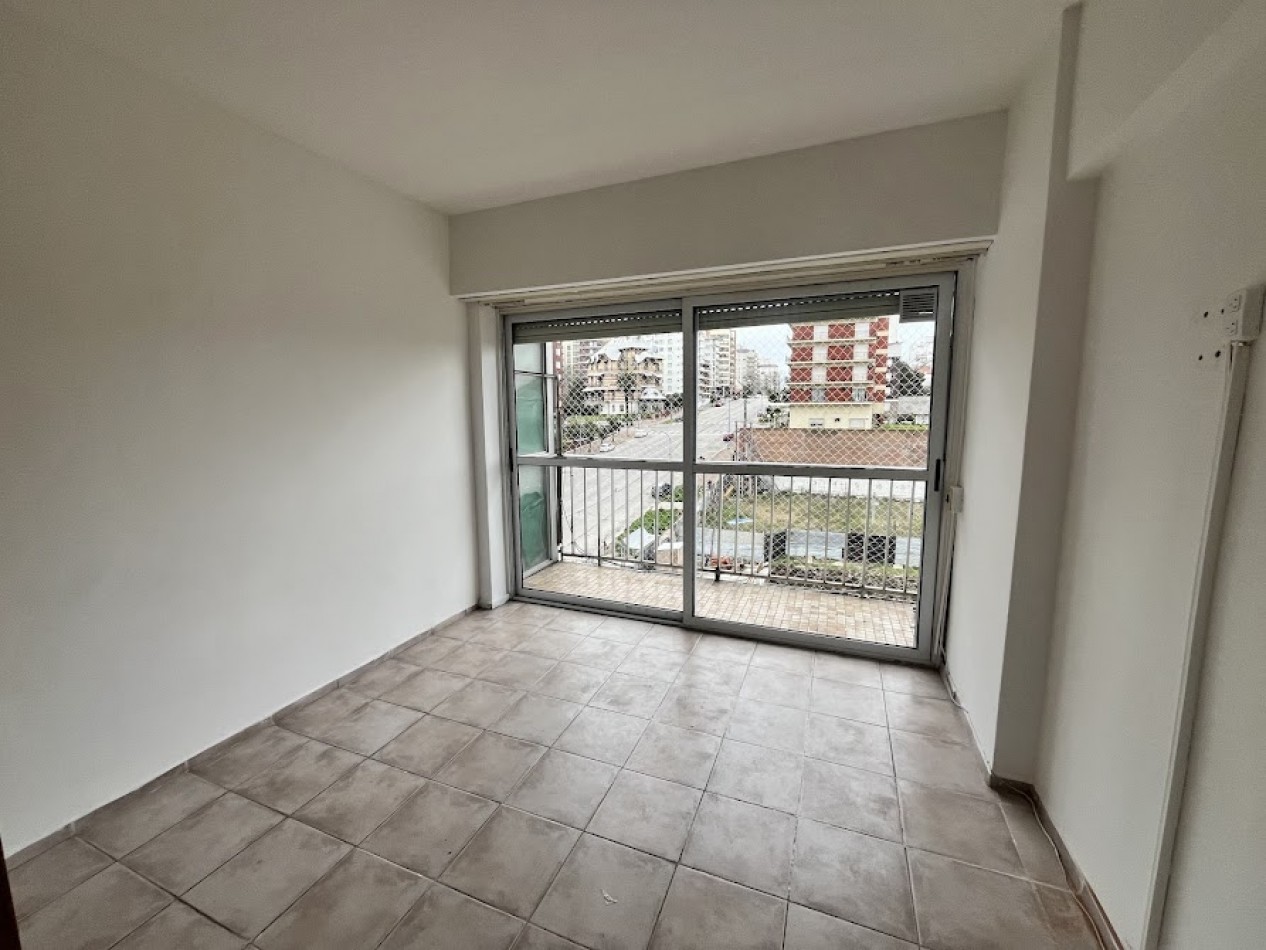 Alquiler monoambiente Guemes $550.000