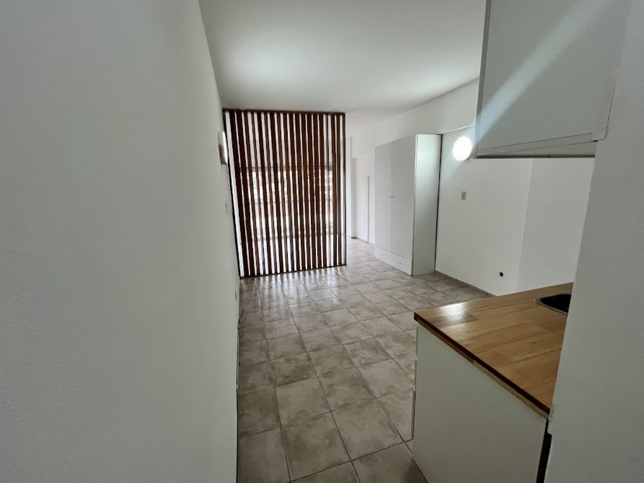 Alquiler monoambiente Guemes $550.000