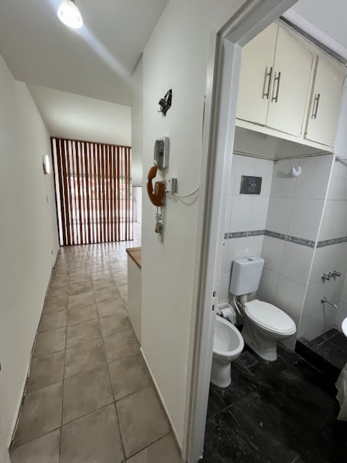 Alquiler monoambiente Guemes $550.000