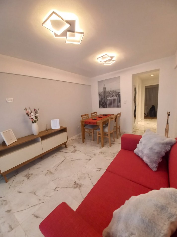 Departamento 3 ambientes con balcon - Pleno Centro