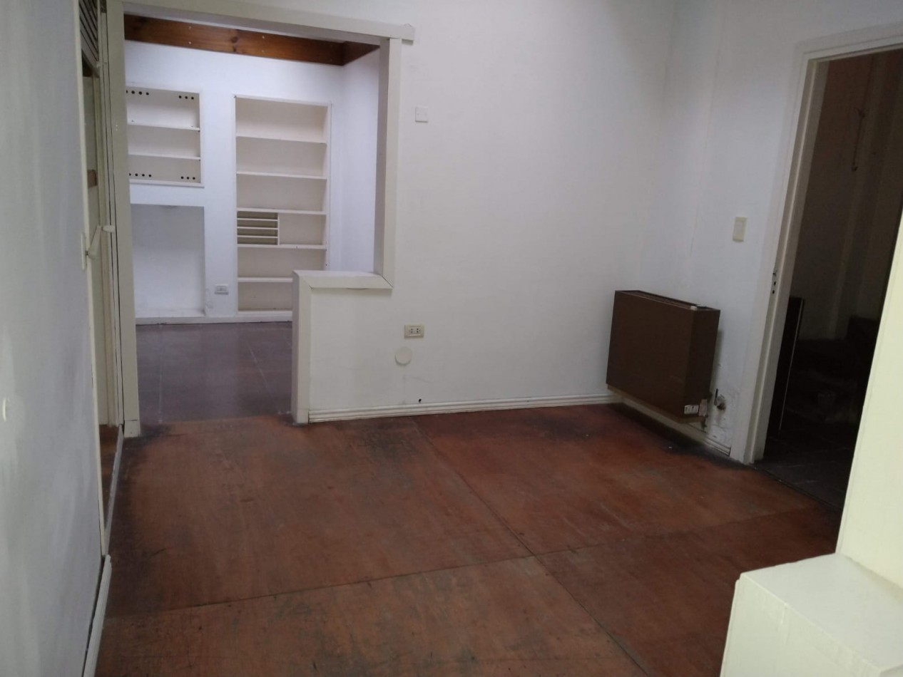 Venta en Chauvin: Chalet + Departamento sobre lote propio de 450 m²