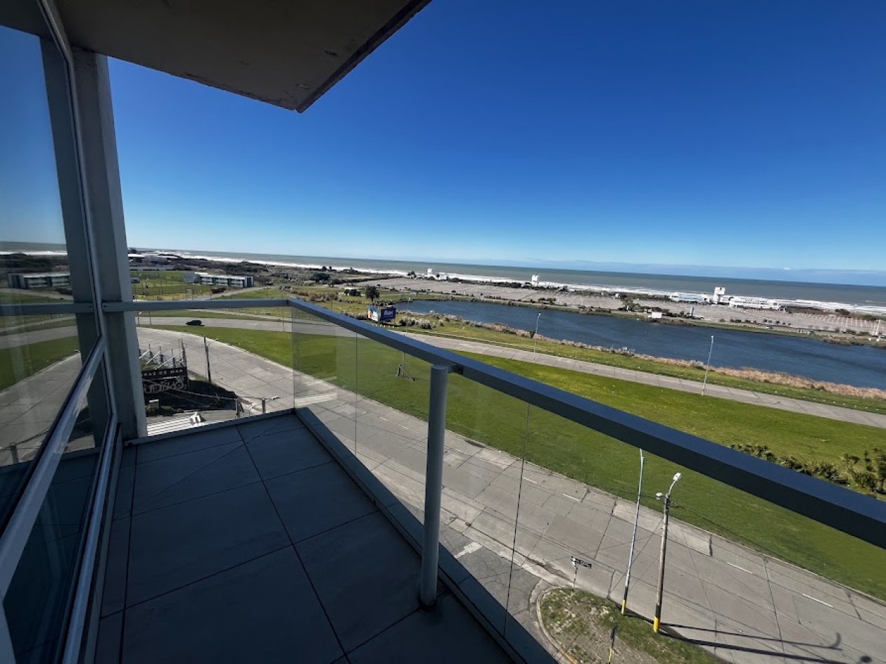 Alquiler 24 M Semipiso de 4 Ambientes con Vistas Panoramicas al Mar - Punta Mogotes