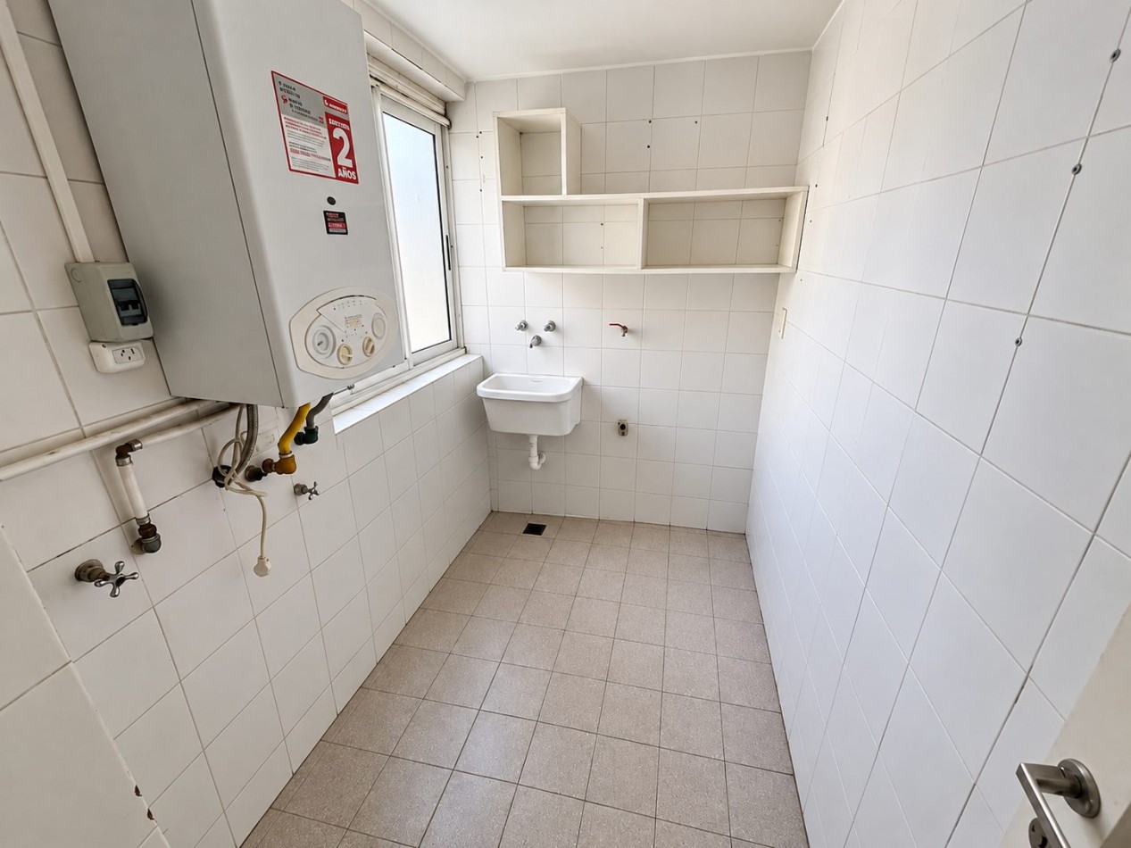  Departamento en duplex de 4 ambientes en Chauvin -QUINCHO-PATIO PROPIO-COCHERA