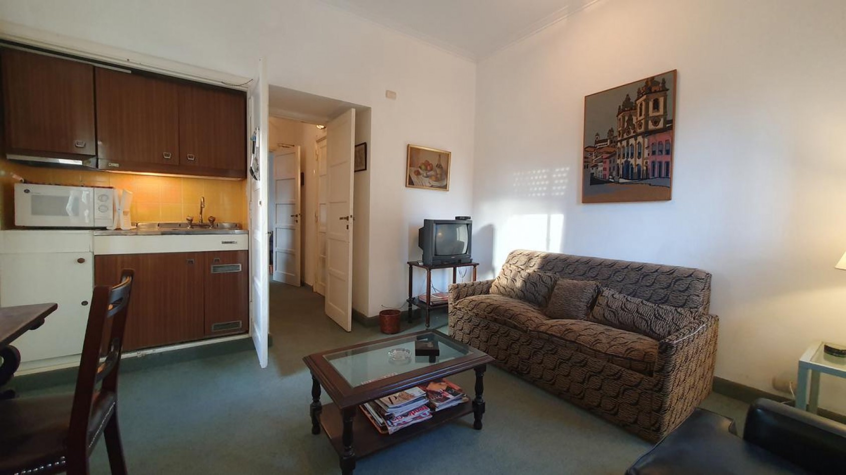 OPORTUNIDAD Departamento 2 Ambientes al Frente. Zona Torreon