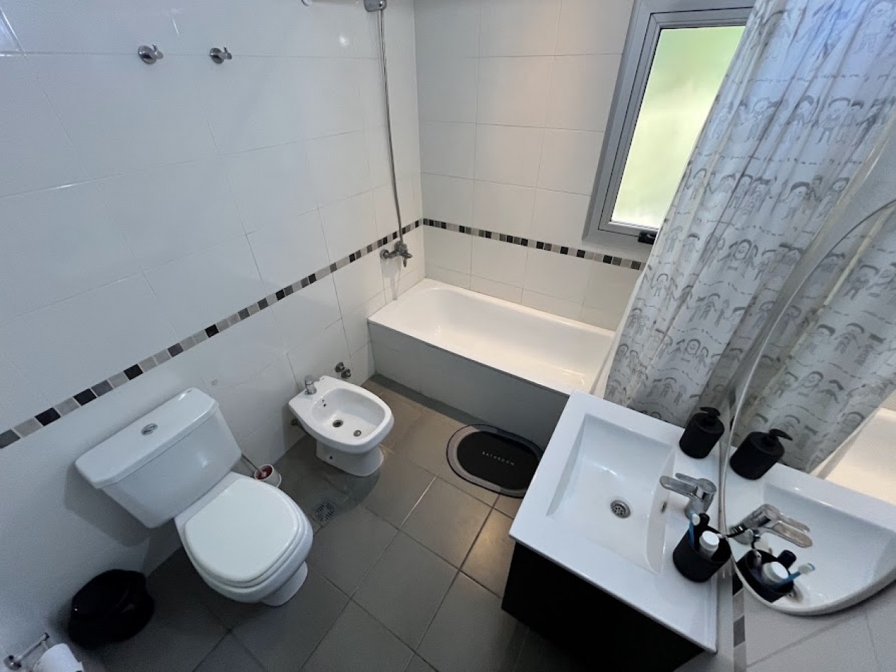 ALQUILER 24 MESES | CASA MODERNA DE 4 AMBIENTES EN ARENAS DEL SUR